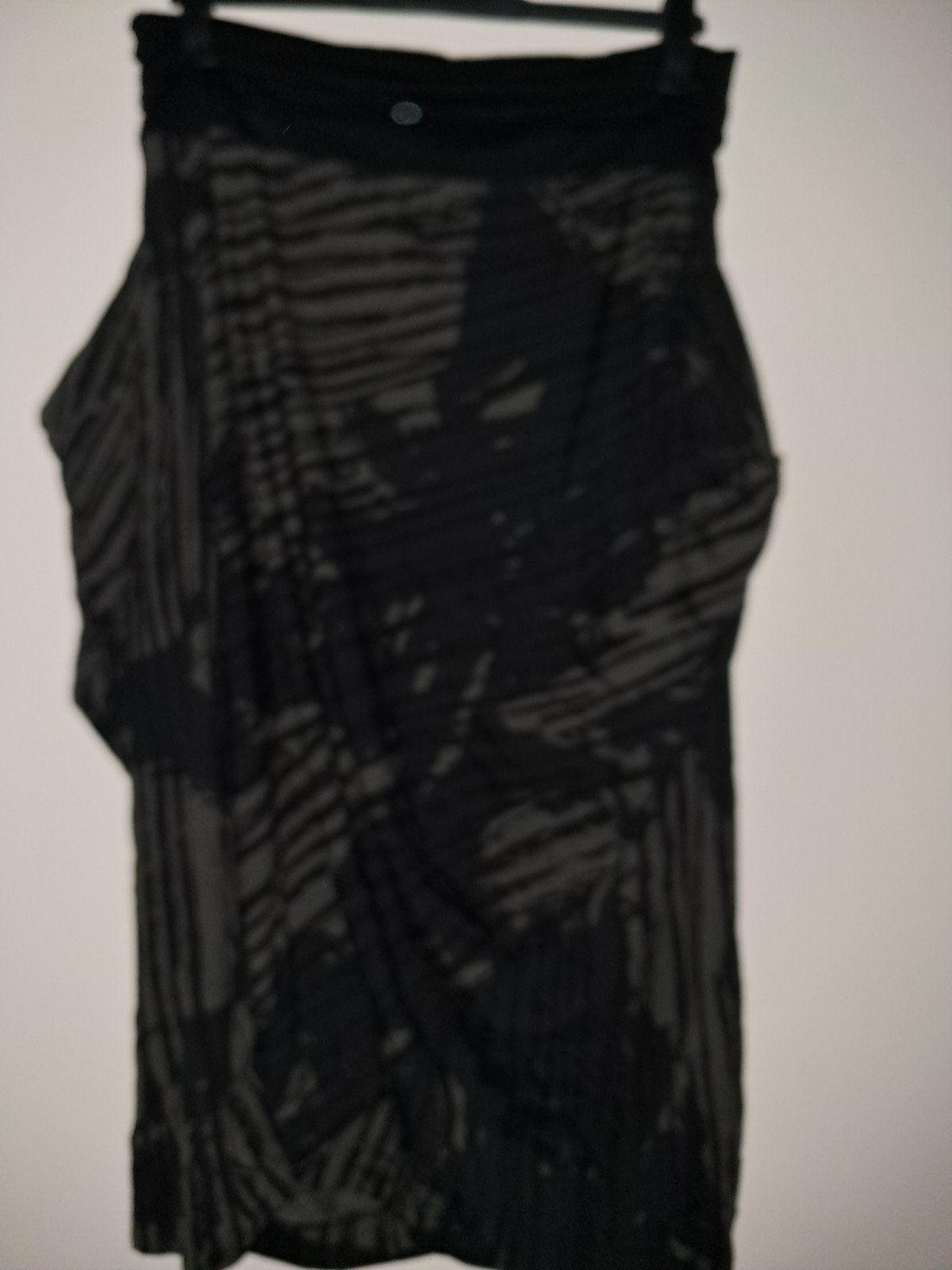 Nieuwe aparte rok - Uniek design, Kleding | Dames, Maat 42/44 (L), Nieuw, Ophalen of Verzenden, Onder de knie