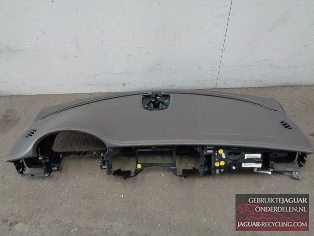 Dashboard Jaguar  XF 2008-2015 Oyster, Gebruikt, -, -, Ophalen of Verzenden