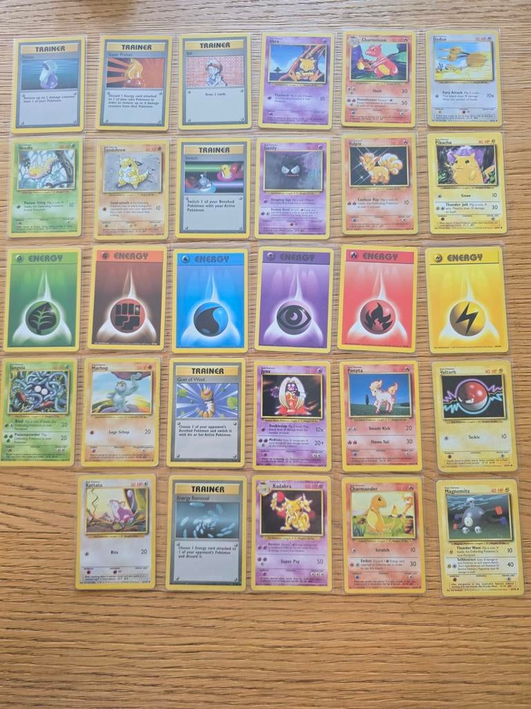 Pokémon Kaarten Collectie -base set1995, Ophalen of Verzenden, Gebruikt, Meerdere kaarten