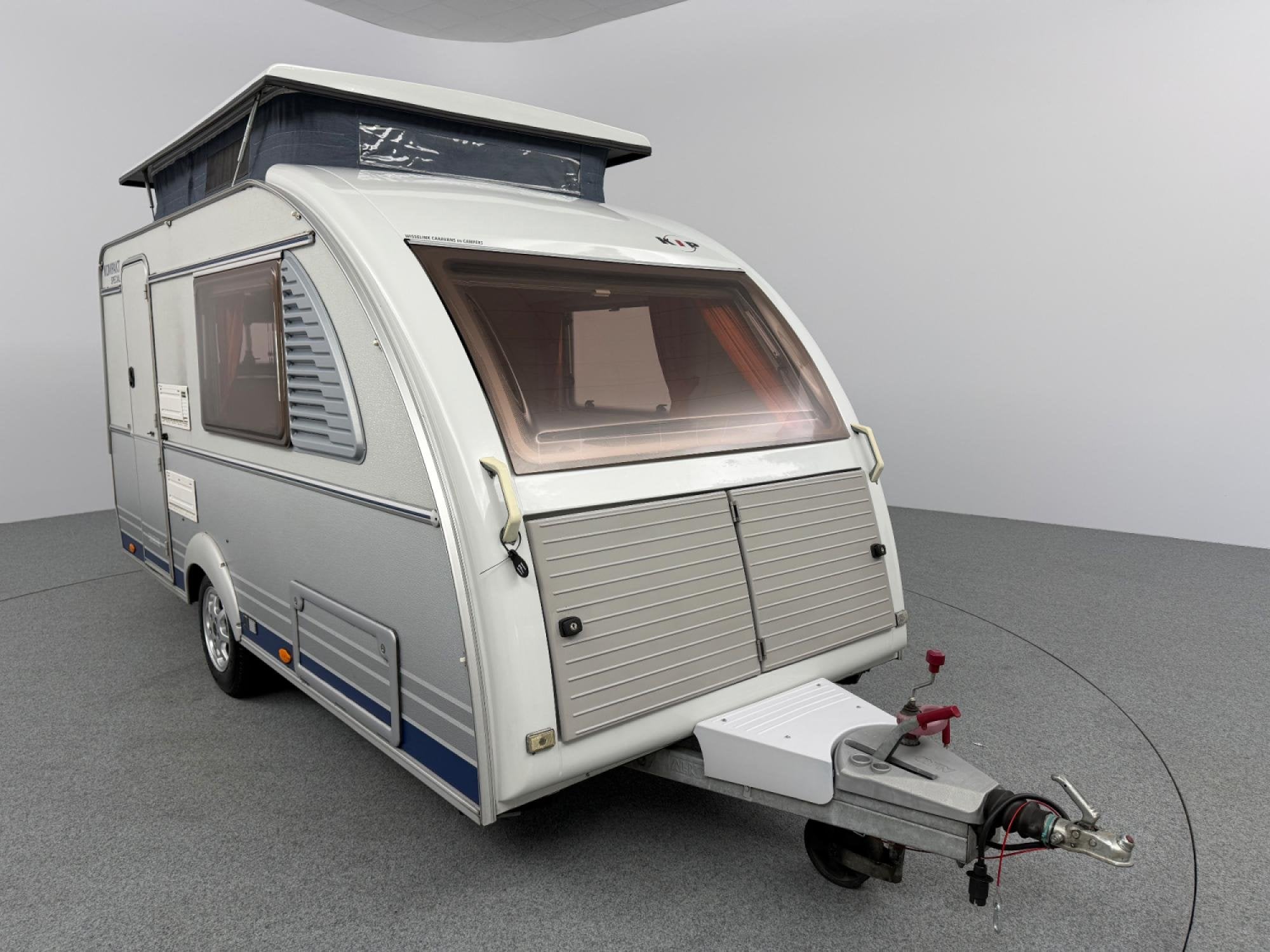 Kip Kompakt Special 37 EKV, Caravans en Kamperen, Vast bed, Luifel, Kip, Tot en met 2