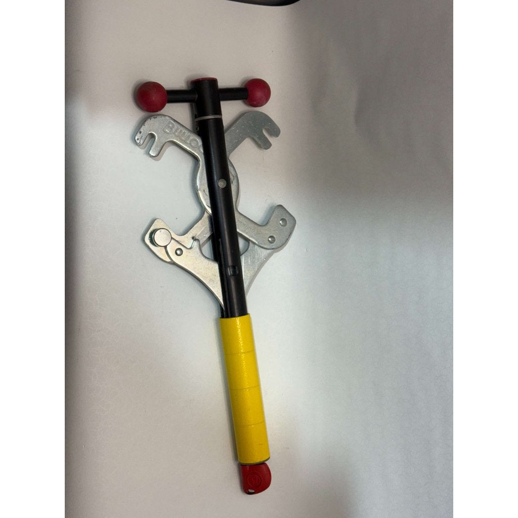 Bulllock / Pedallock / Pedaalslot, Sport en Fitness, Gebruikt, Ophalen of Verzenden, Guaestus Trading, Sales@guaestus.com