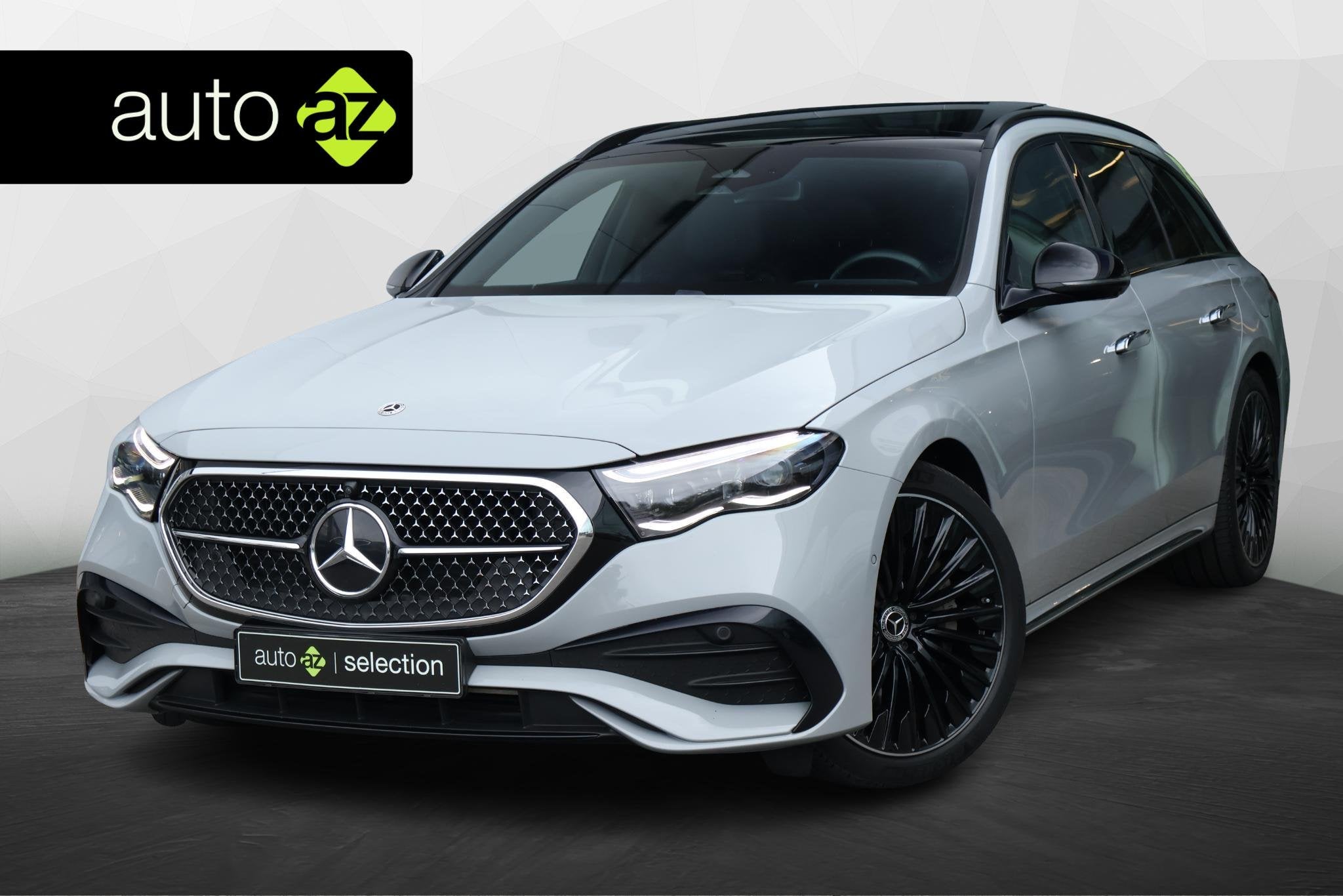 Mercedes-Benz E-klasse Estate 300 e Exclusive Line / Pano /