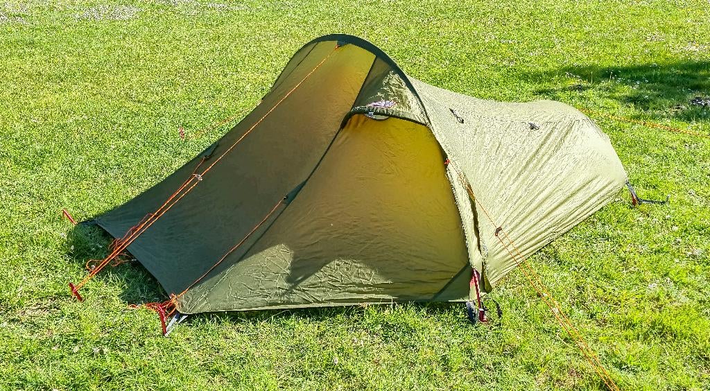 Helsport lichtgewicht trekkerstent, Ophalen of Verzenden, Gebruikt, Tot en met 2