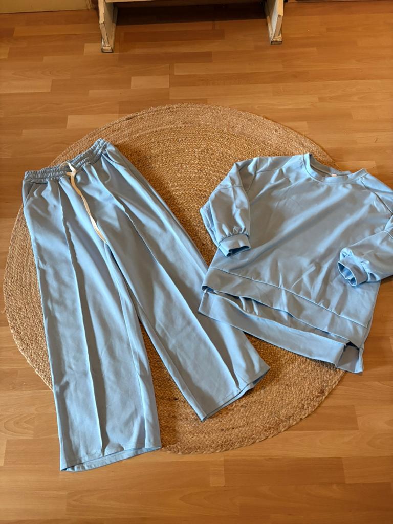 New Collection lichtblauw “perfect” huispak mt 4/ ZGAN, Kleding | Dames, Huispakken, Ophalen of Verzenden, Zo goed als nieuw, Maat 42/44 (L)