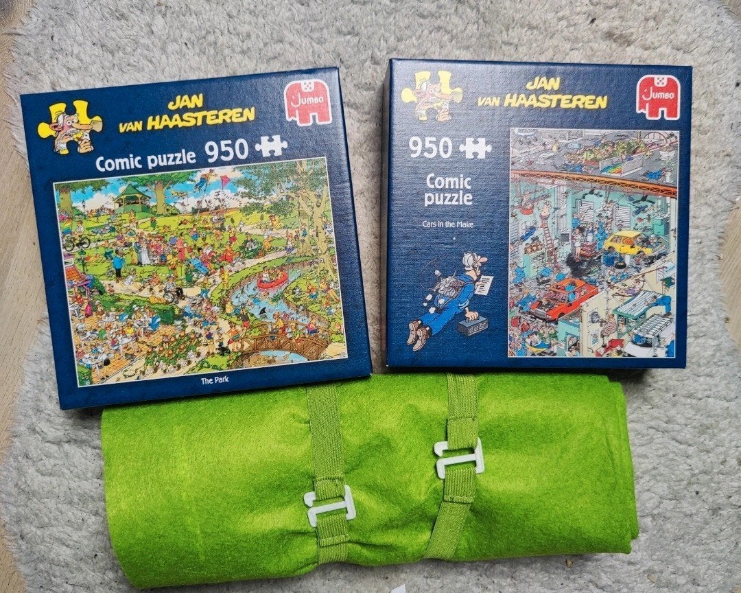 2 Jan van Haasteren puzzels 950 stukjes + puzzelmat