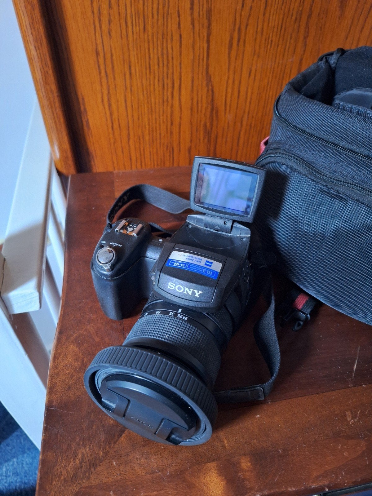 Sony Cyber-shot  digitale camera  met tas, Ophalen, Gebruikt, Ingebouwde flitser, Compactcamera