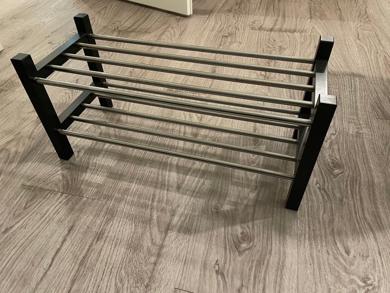 Ikea Tjusig schoenenrek met 2 lagen - Zwart/Metaal, Huis en Inrichting, Ophalen, Gebruikt