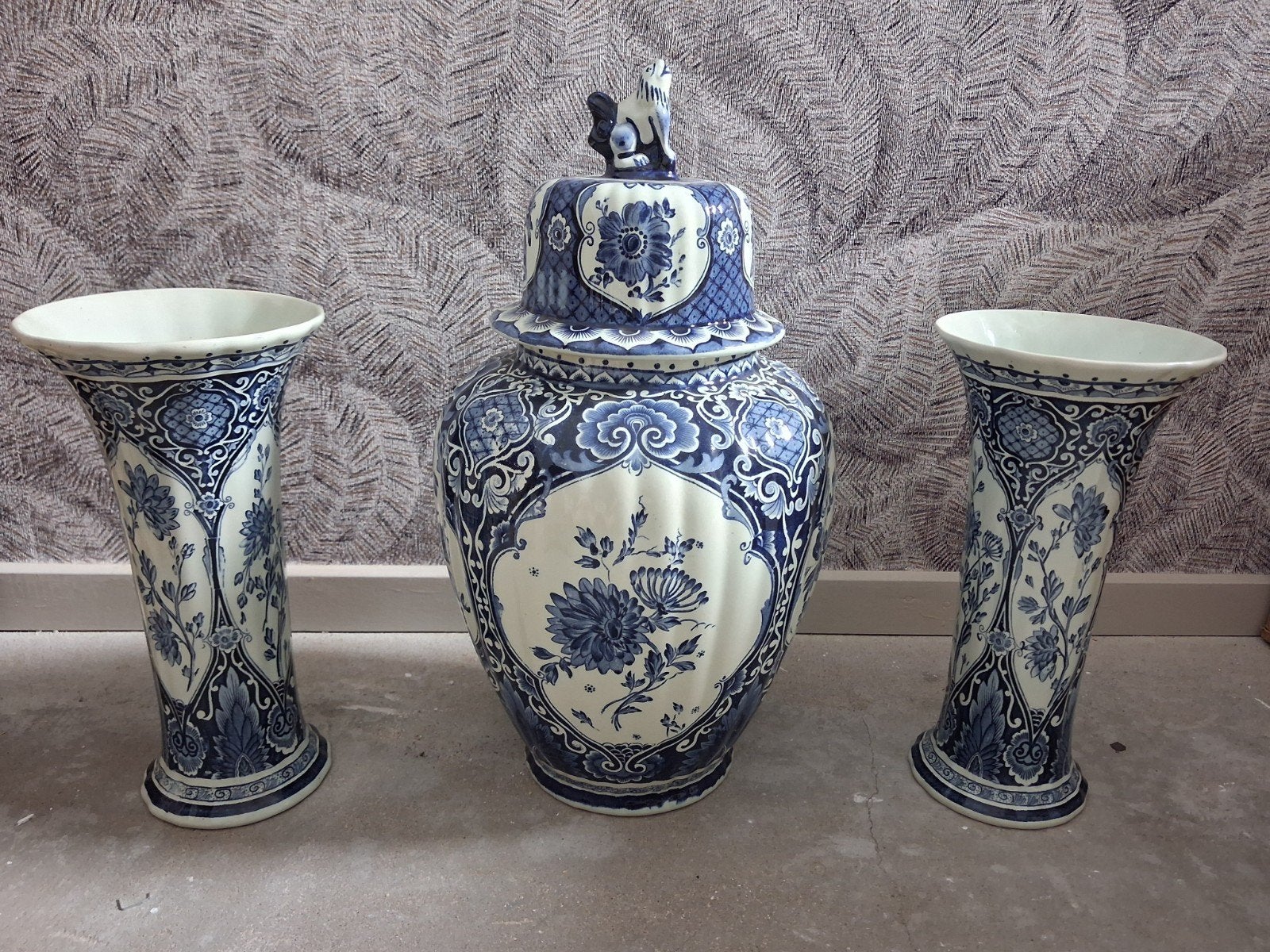 Prachtig kaststel van Boch in Delftsblauw, Ophalen