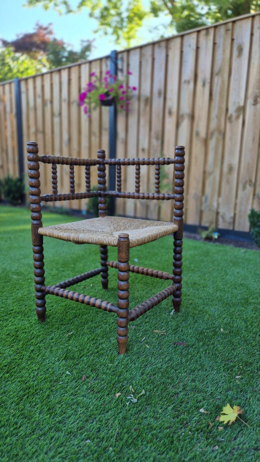 Bobbin stoel met biezen zitting, Antiek en Kunst, Antiek | Meubels | Stoelen en Banken, Ophalen