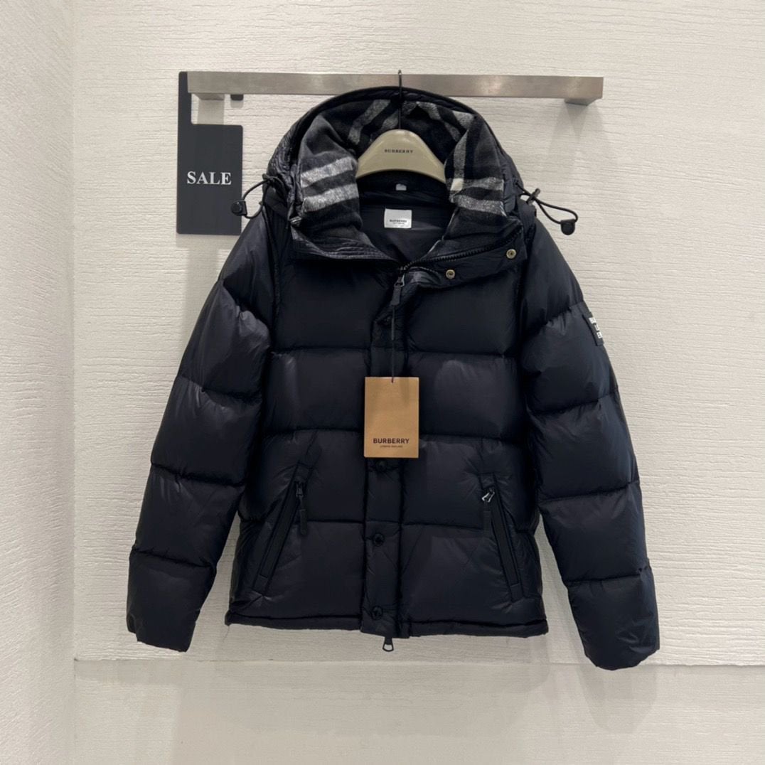Burberry winterjas, Kleding | Heren, Jassen | Winter, Ophalen of Verzenden, Nieuw, Overige maten, Zwart