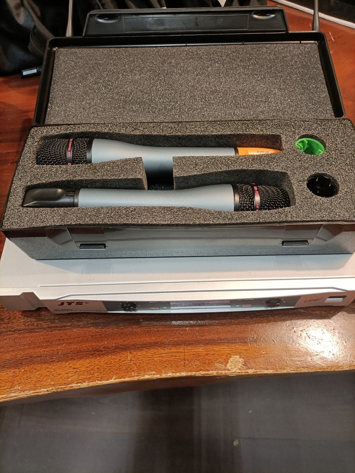 JTS US-902D UHF Draadloze Microfoon Set, Ophalen of Verzenden, Gebruikt, Zangmicrofoon, Draadloos