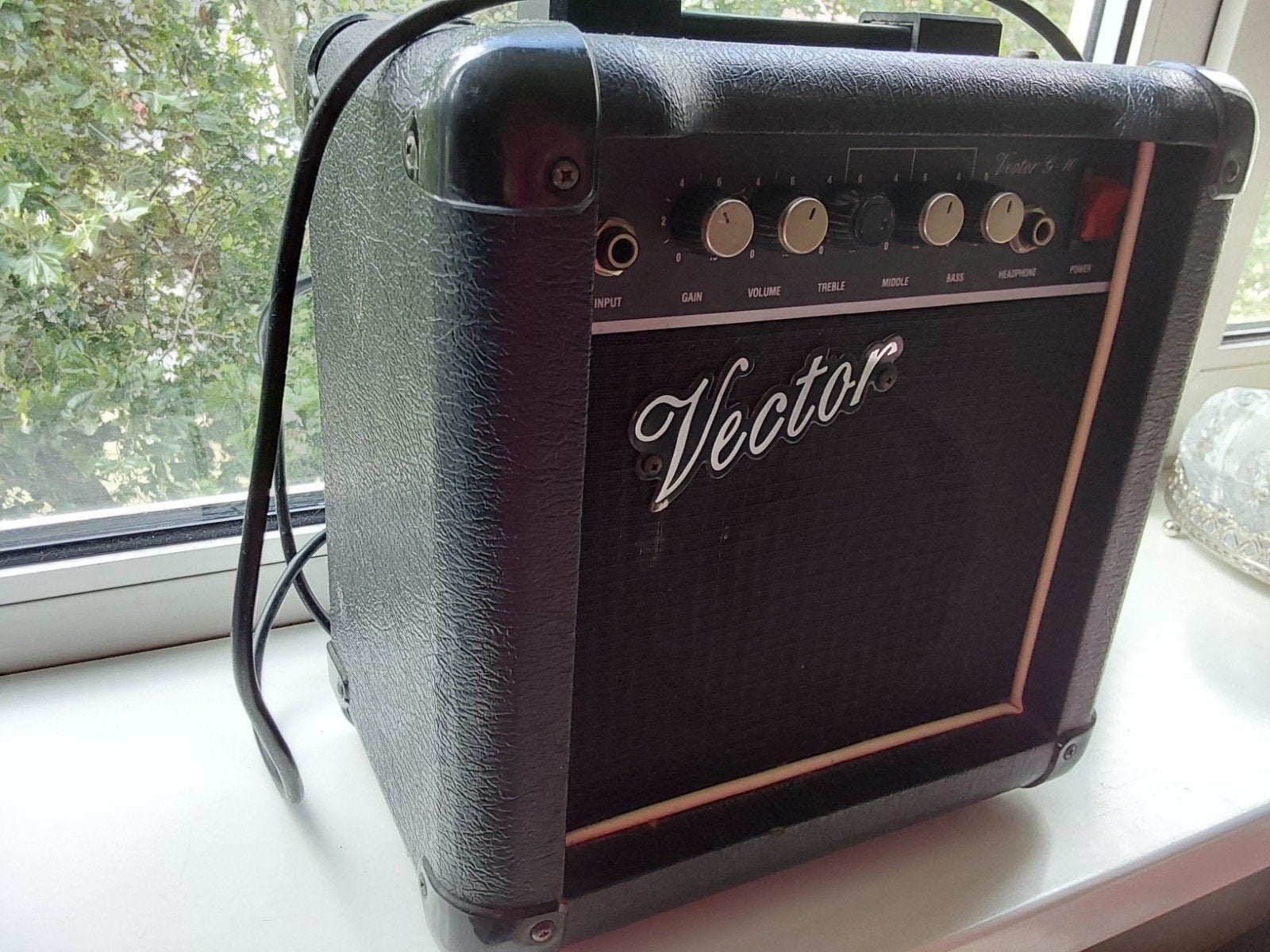 Vector 5-watt gitaarversterker, Muziek en Instrumenten, Versterkers | Bas en Gitaar, Ophalen of Verzenden, Gebruikt, Gitaar, Minder dan 50 watt
