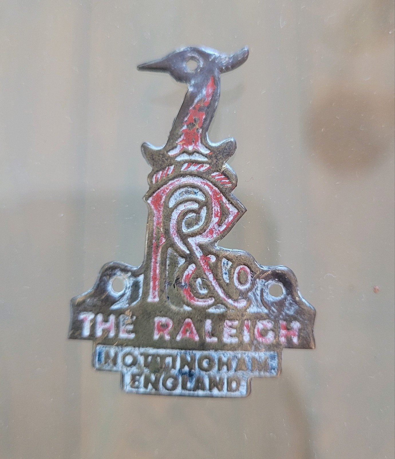 vintage fietsplaatje / balhoofd plaatje "Raleigh", Verzamelen, Merken en Reclamevoorwerpen, Ophalen of Verzenden, Gebruikt, Gebruiksvoorwerp