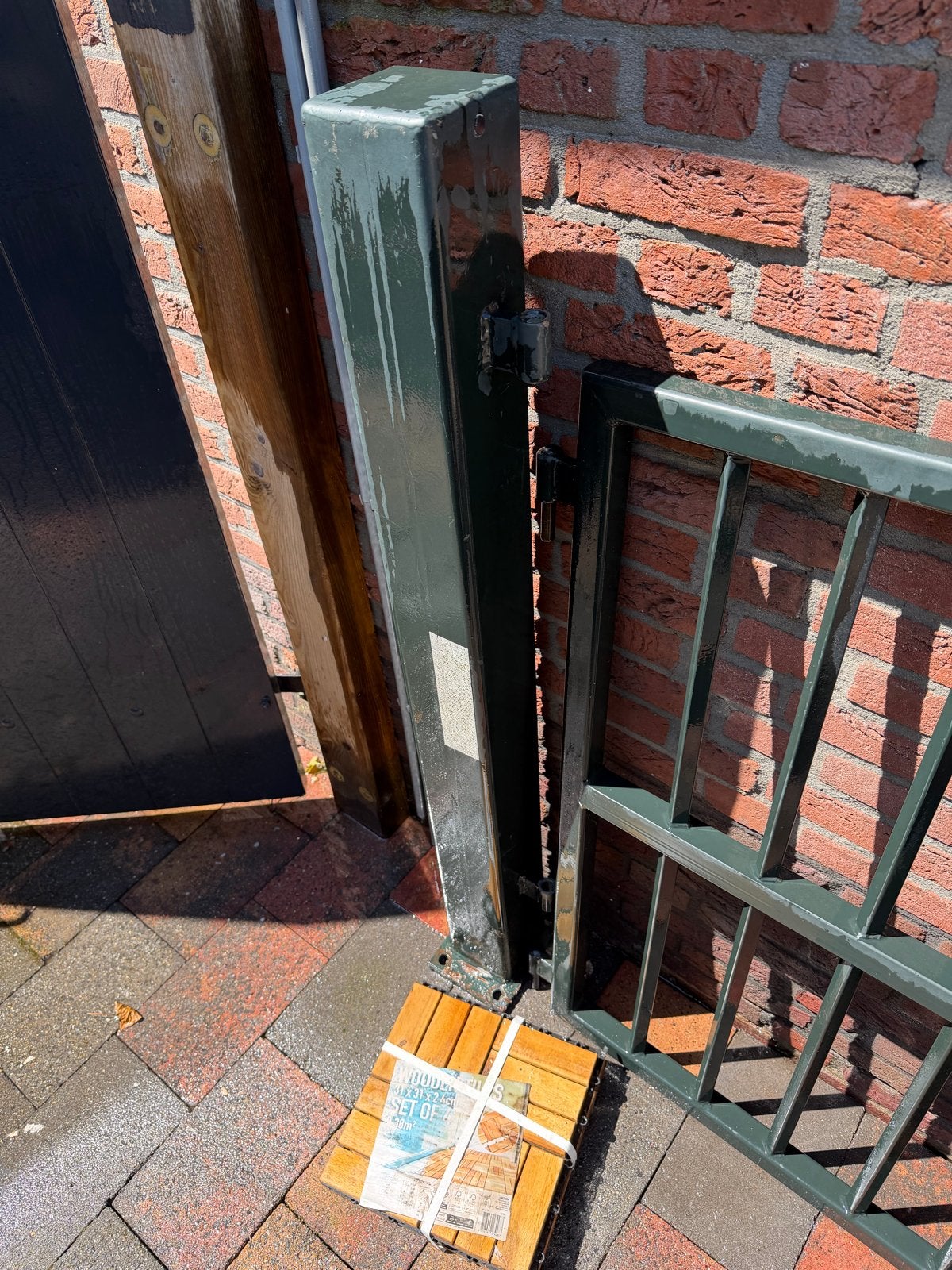 Gebruikt ijzeren sierhekwerk met poort, Tuin en Terras, Ophalen, Met poort, Gebruikt, Sierhekwerk