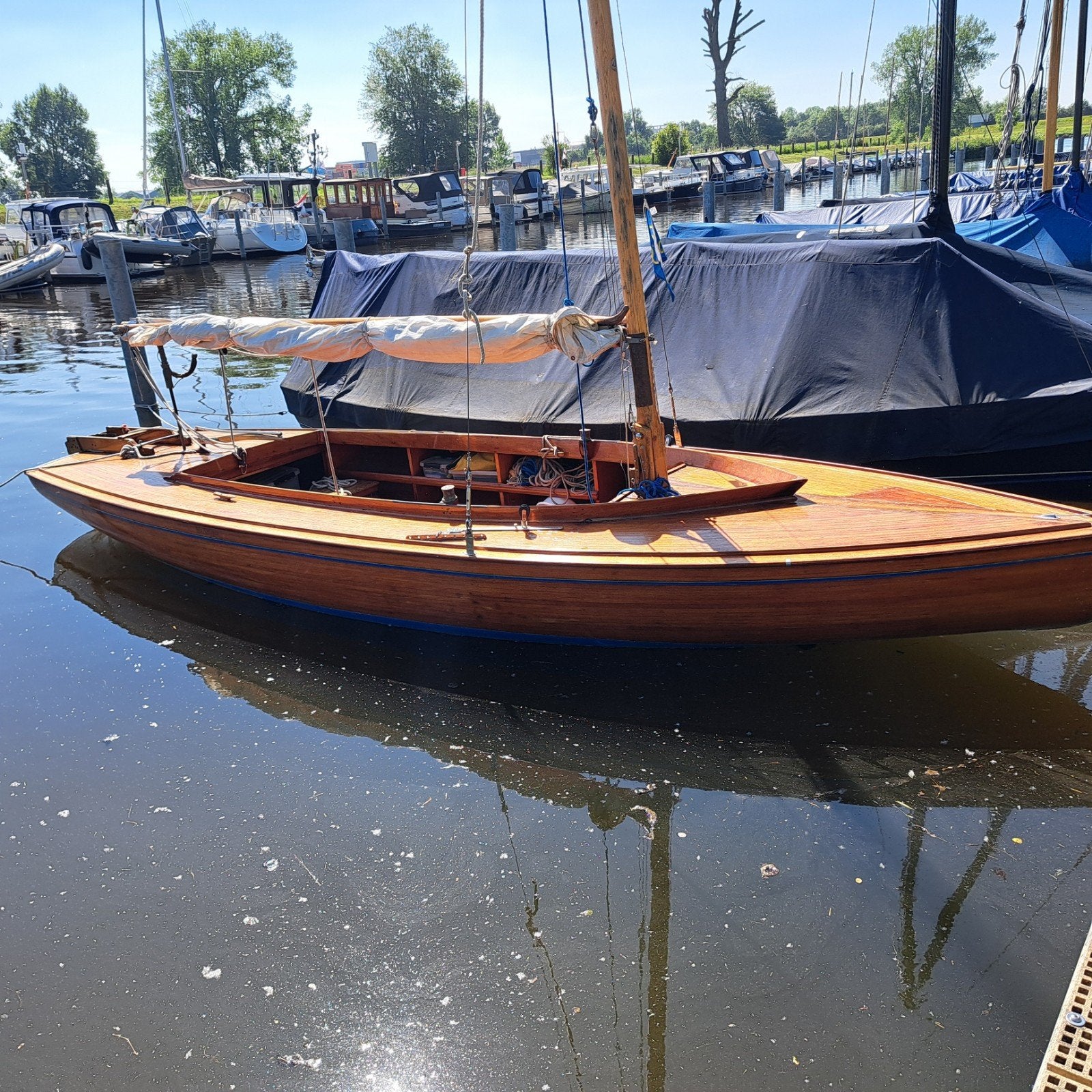 16m2 te koop latten mahoniehout, Gebruikt, 16m² klasse, Fok, 6 m