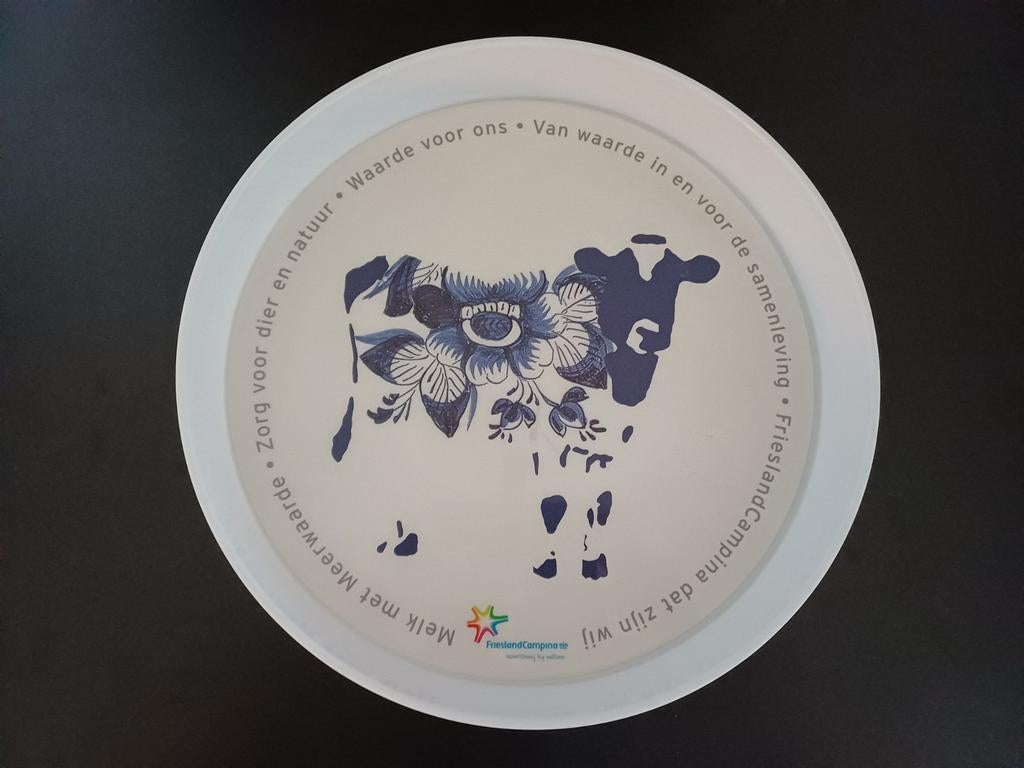 Friesland Campina dienblad met Delfts blauw decor van koe, Huis en Inrichting, Ophalen of Verzenden, Zo goed als nieuw