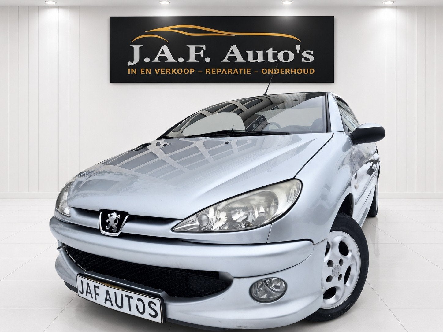 Peugeot 206  Cabrio ☀️ 1.6-16V LMV Elek Dak Nw APK!, Cabriolet, 4 stoelen, 49 €/maand, 14 km/l