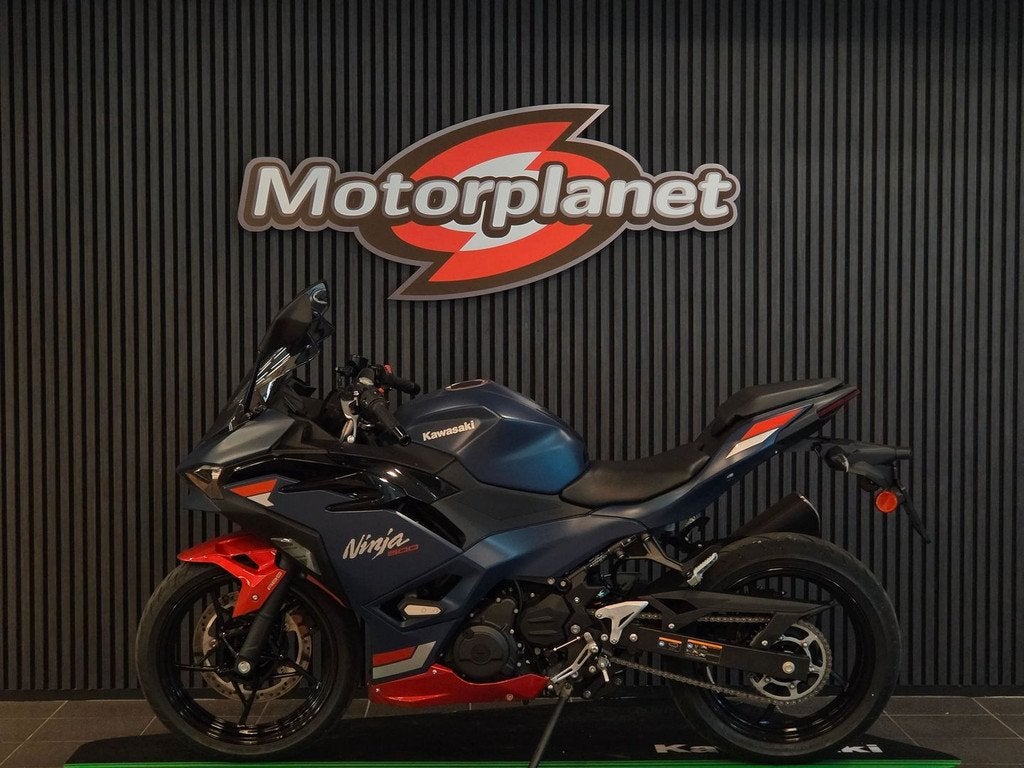 KAWASAKI NINJA 500 SE (BTW motor) - 2026, Bedrijf, Super Sport, 451 cc, 12 t/m 35 kW