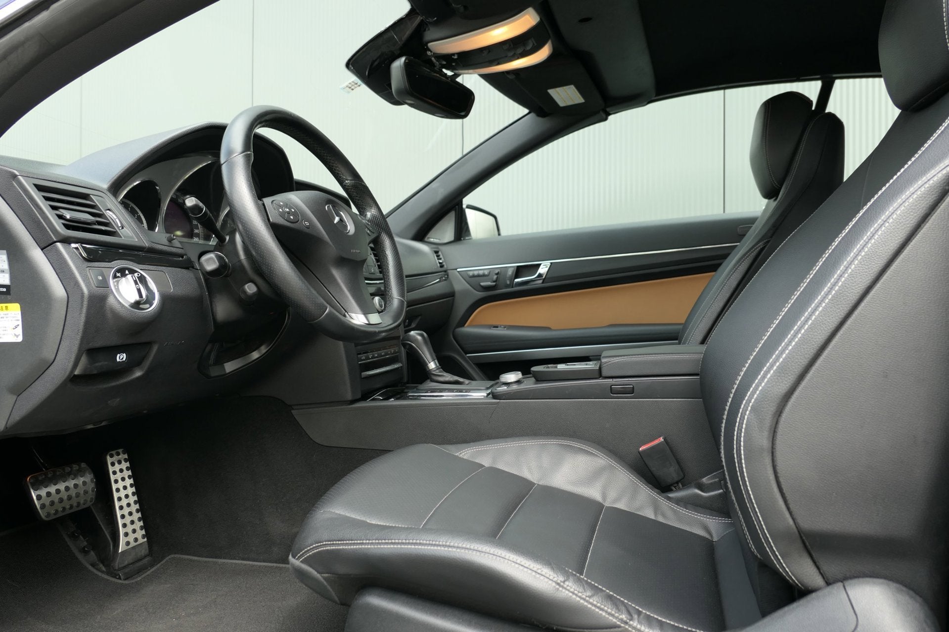 Mercedes-Benz E-klasse Cabrio 350 CGI Elegance AMG-Pakket Ai, Auto's, Automaat, Euro 5, Achterwielaandrijving, Zwart