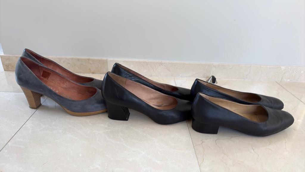 3Paar Leren Pumps. Maat 40 2x Maat 39/5 1x, Ophalen of Verzenden, Zo goed als nieuw, Zwart