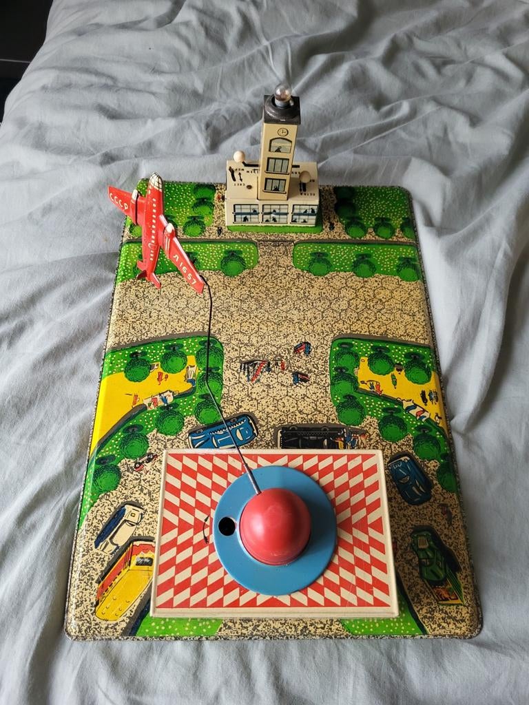 Vintage CCCP Vliegtuig Speelgoed met Luchthaven, Ophalen of Verzenden, Gebruikt, Jongen of Meisje