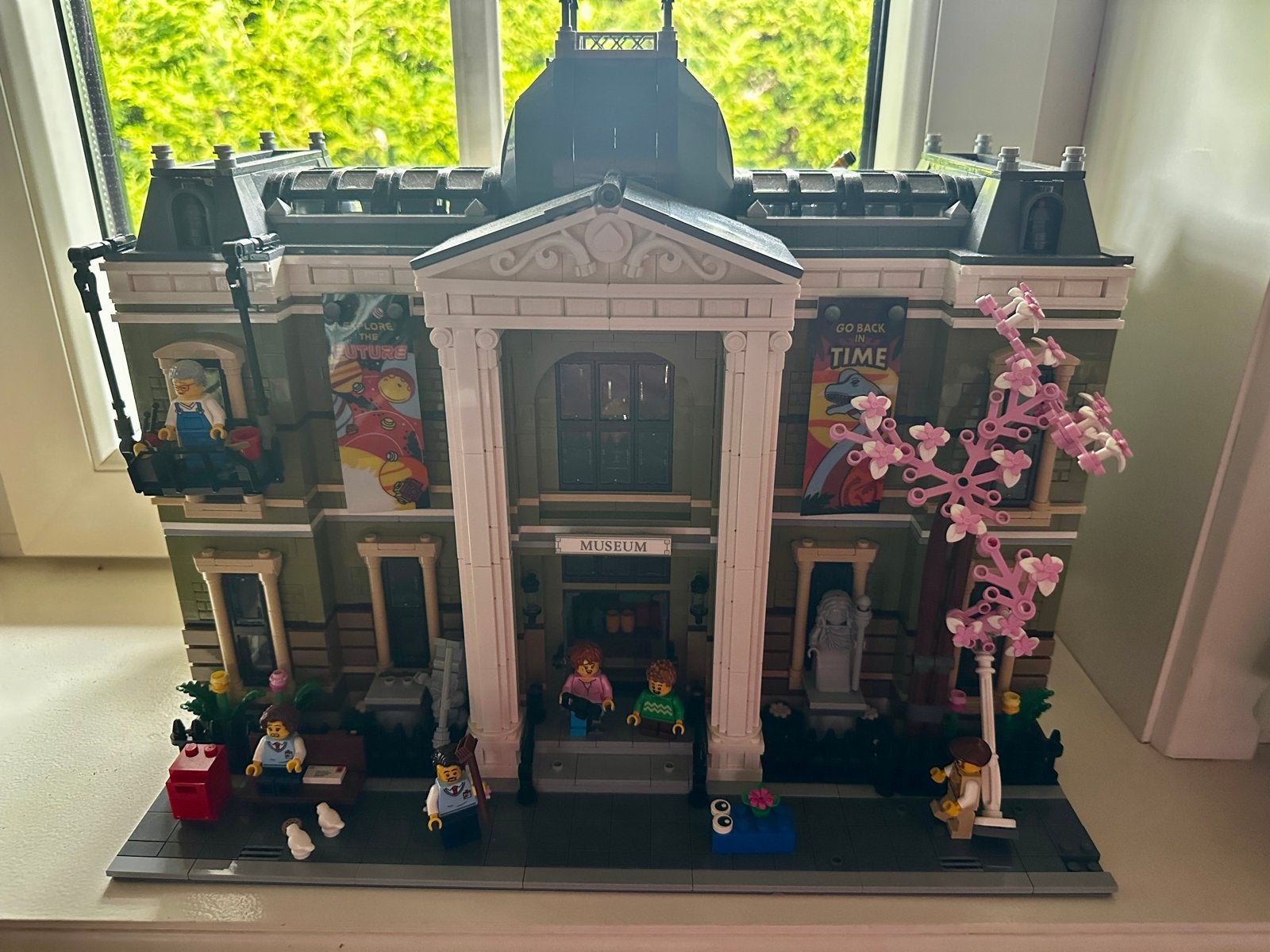 Lego Natural History Museum (10326) - Compleet met doos en b, Ophalen, Lego, Zo goed als nieuw, Compleet