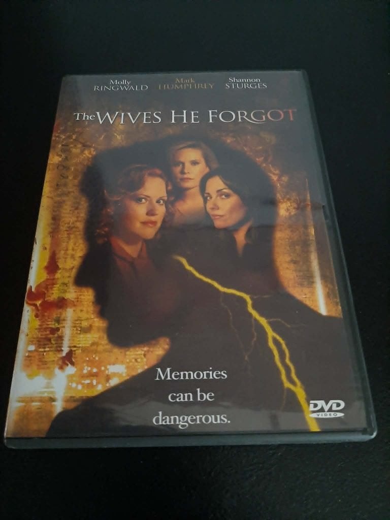 The wives he forgot, Molly Ringwald, Mark Humphrey!, Vanaf 16 jaar, Ophalen of Verzenden, Gebruikt, Overige genres