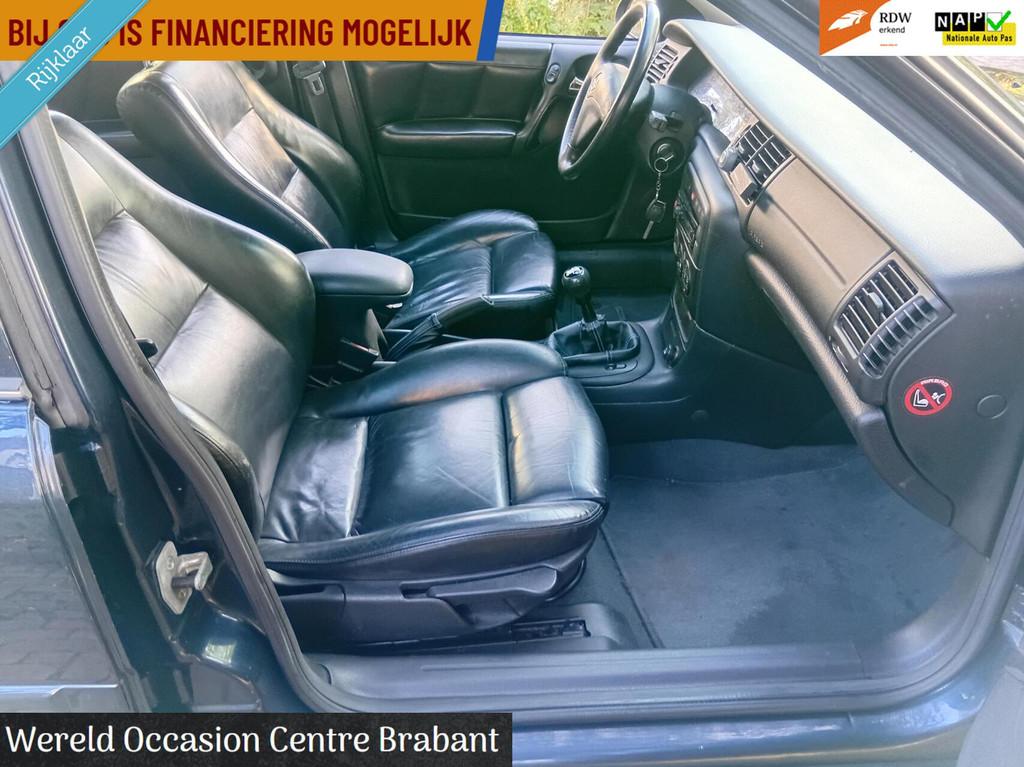 Opel Vectra 1.8 16V Business/sport Edition Apk 05 2027, Auto's, 1350 kg, 4 cilinders, Blauw, Vectra