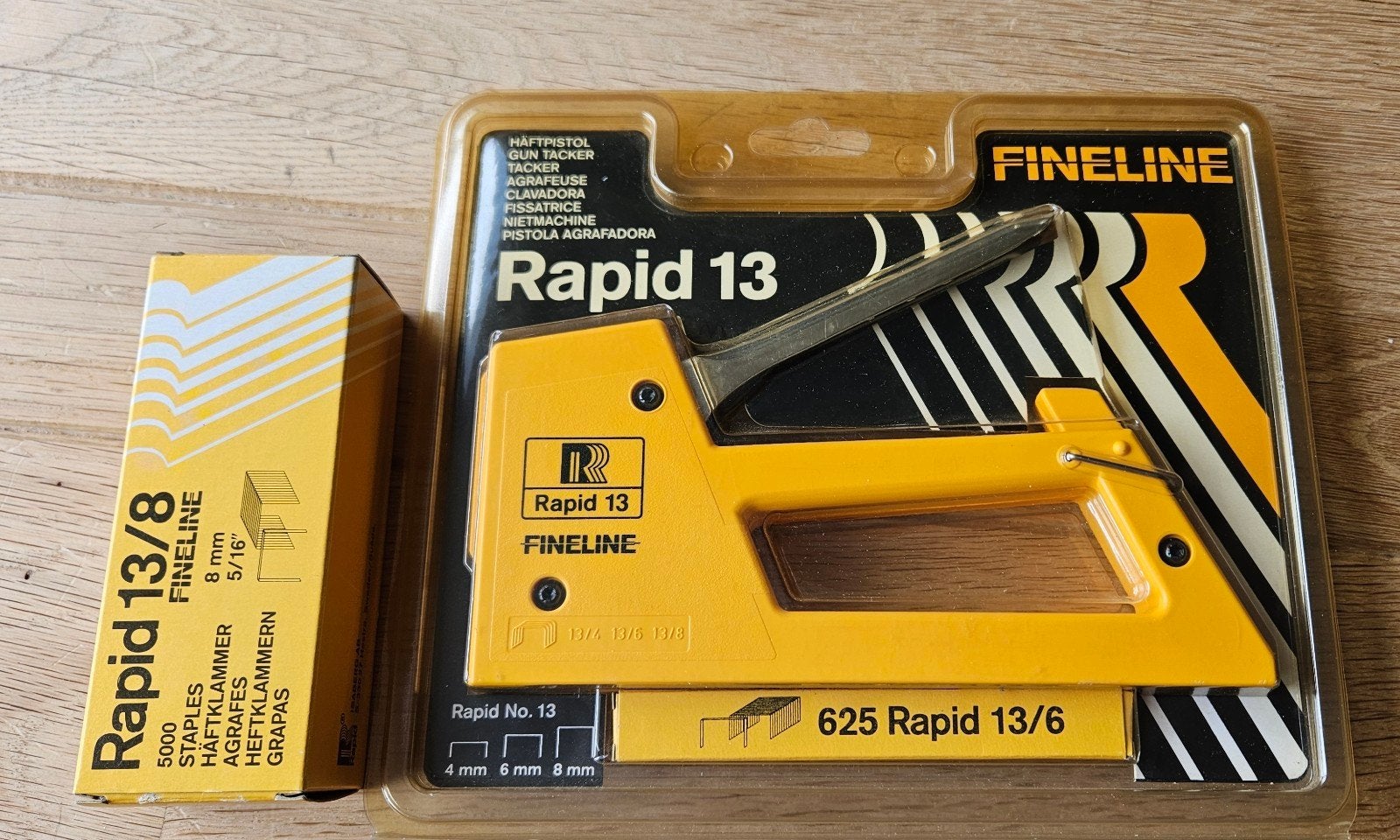 RAPID 13 Nietmachine plus doos nietjes 13/8, Ophalen of Verzenden, Zo goed als nieuw