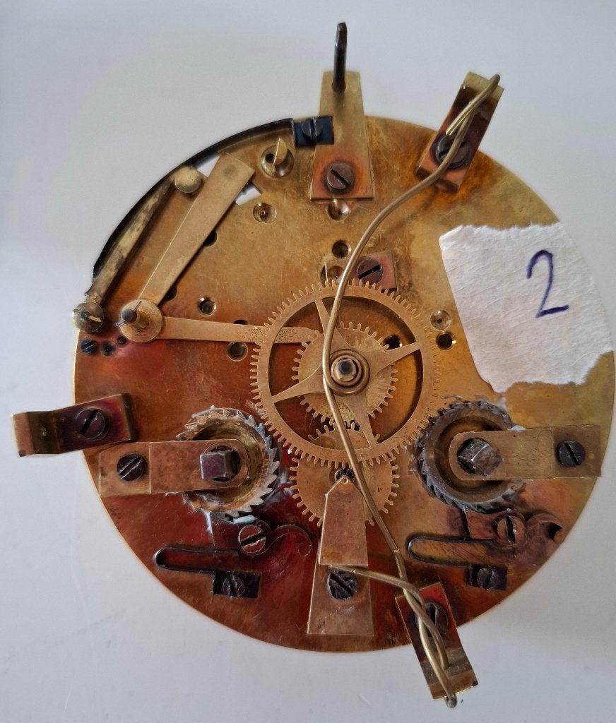 Frans uurwerk nr. 2, uurwerk is gereviseerd., Ophalen of Verzenden