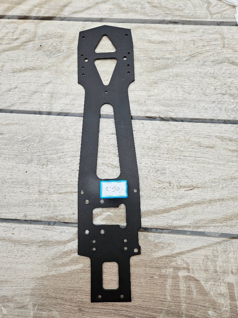 Alu chassis Serpent Quattro., Nieuw, Ophalen of Verzenden, Auto onroad, Nitro
