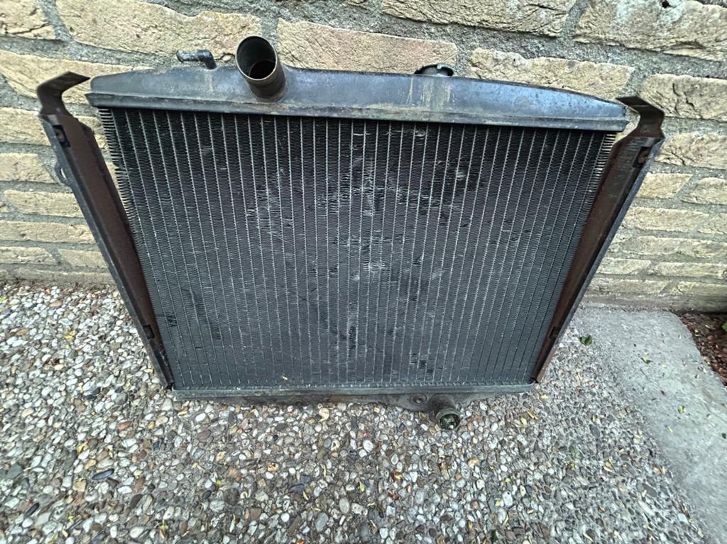Radiateur Volvo 164 met oliekoeler, Ophalen of Verzenden, Gebruikt, Volvo