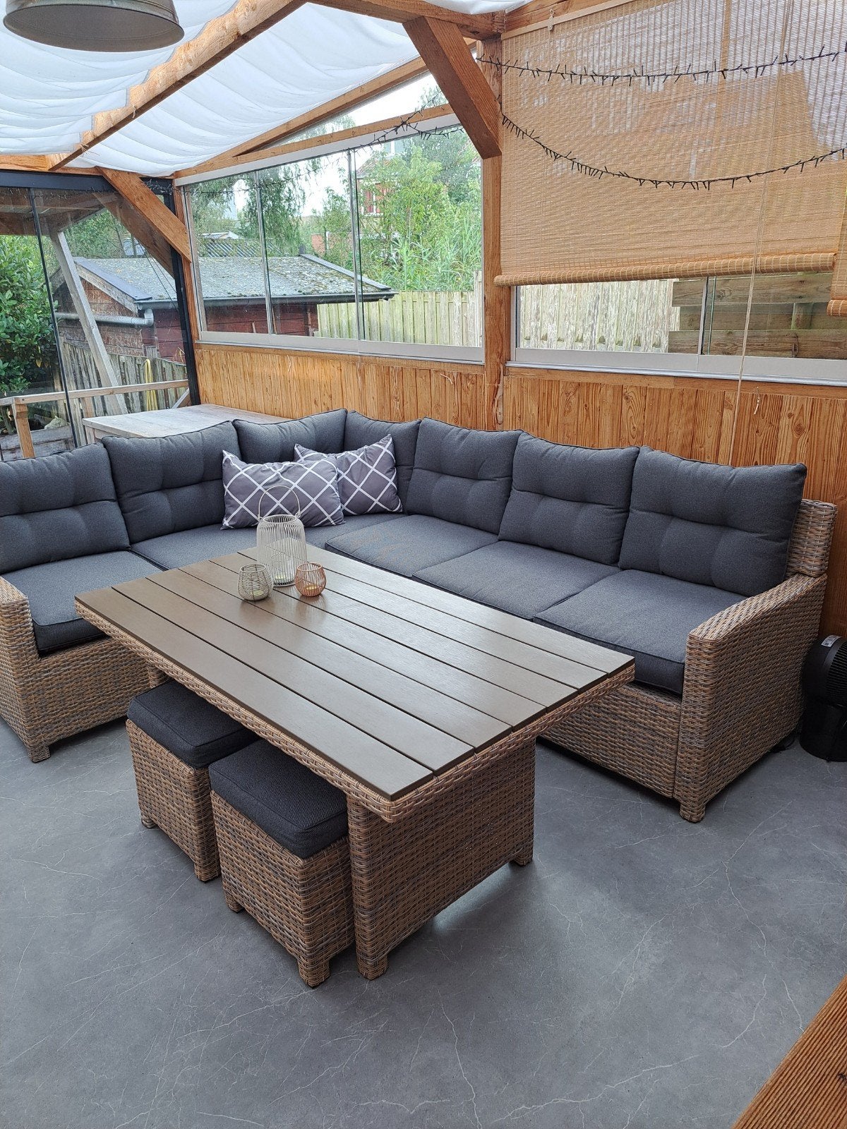 Lounge dinerset, gaat weg i.v.m. verhuizing naar appartement, Tuin en Terras, Ophalen