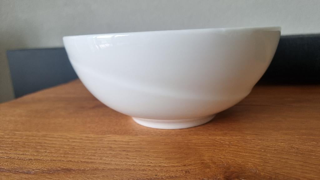 Wedgwood Solar ronde schaal 20 cm slakom, Ophalen of Verzenden, Wedgwood, Porselein, Schaal of Schalen