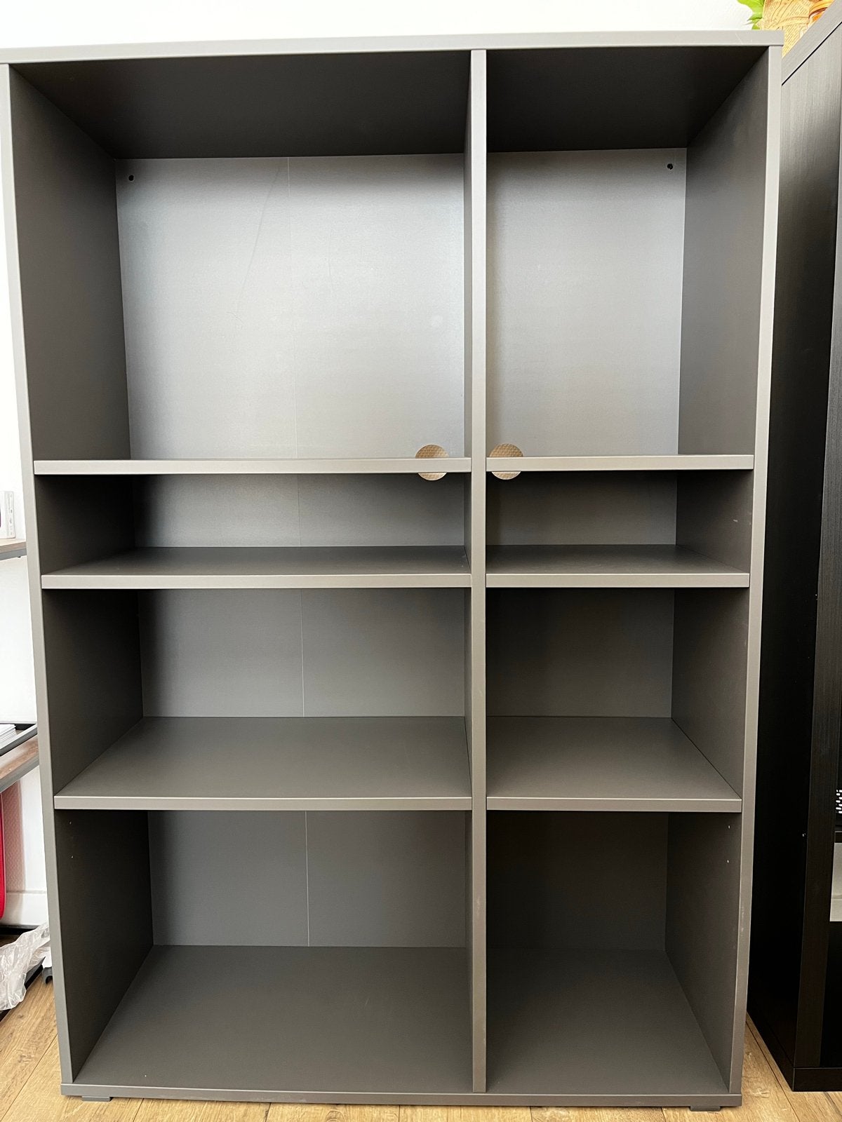 Gratis op te halen Grijze open ikea kast met 8 vakken., Huis en Inrichting, Kasten | Boekenkasten, Ophalen, Met plank(en), 50 tot 100 cm