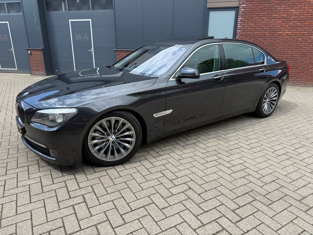 BMW 7-serie 750Li High Executive 2011/BOMVOL/MASSAGE/HEAD UP, Automaat, Euro 5, Achterwielaandrijving, Gebruikt