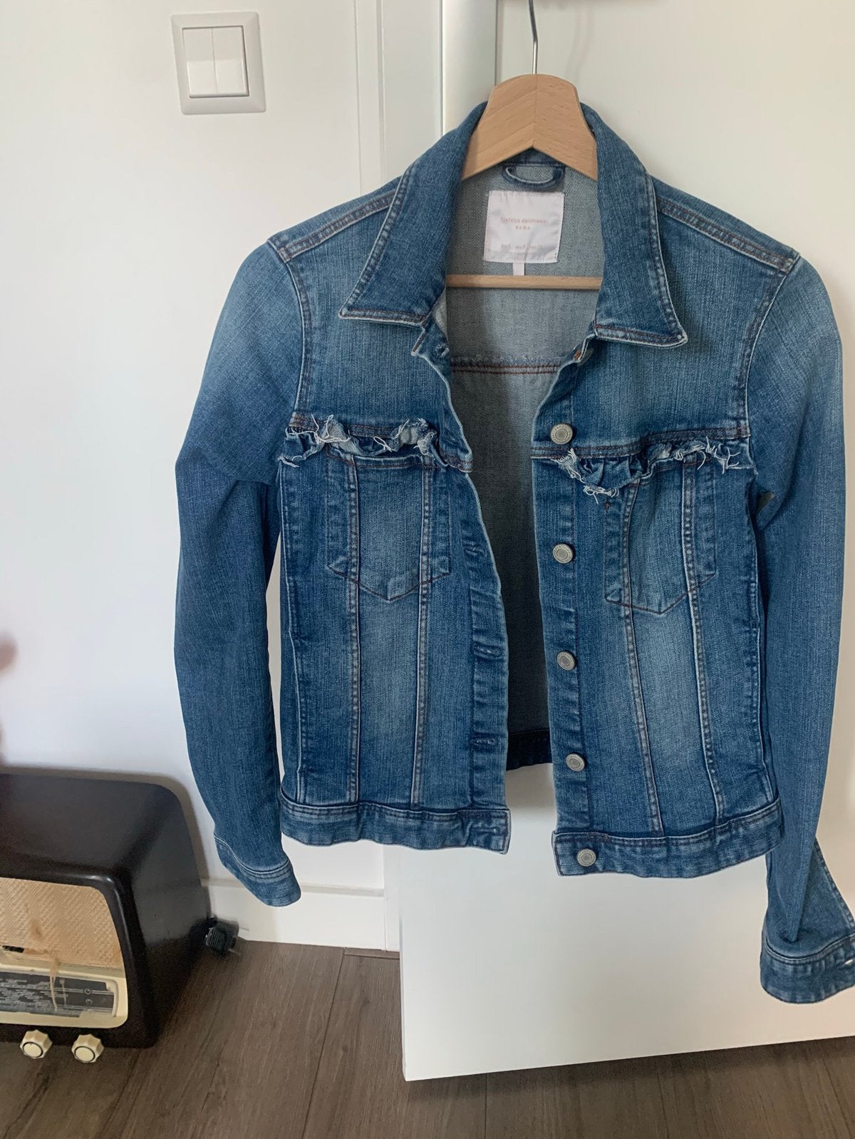 Donkerblauwe spijkerjasje, Zara, maat s, Kleding | Dames, Ophalen, Zo goed als nieuw, Maat 36 (S), Blauw