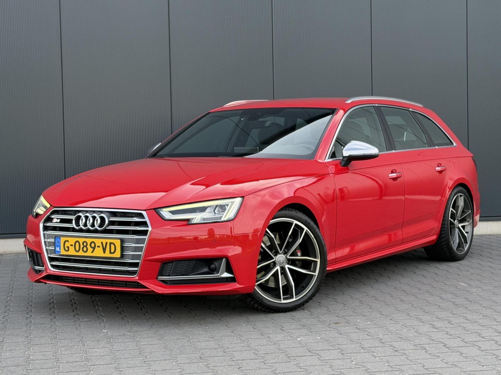 Audi S4 Avant 3.0 TFSI Quattro Pro Line Plus Leder - Led - S, Gebruikt, 2995 cc, 1650 kg, Vierwielaandrijving