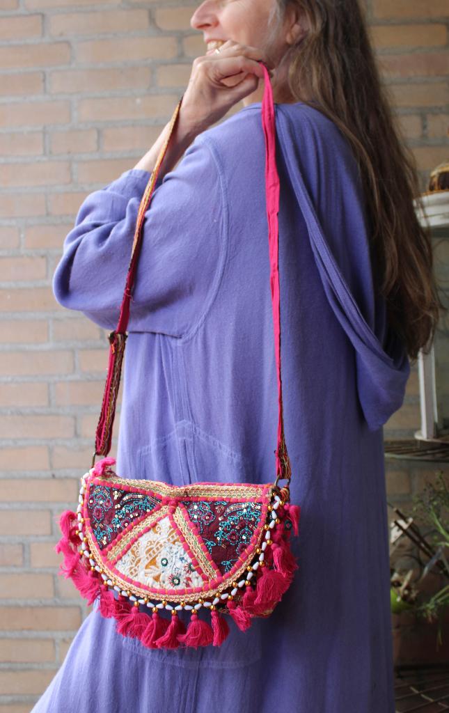 Patchwork Cross body bags tasjes gouden borduursel Bohemian, Sieraden, Tassen en Uiterlijk, Tassen | Damestassen, Ophalen of Verzenden