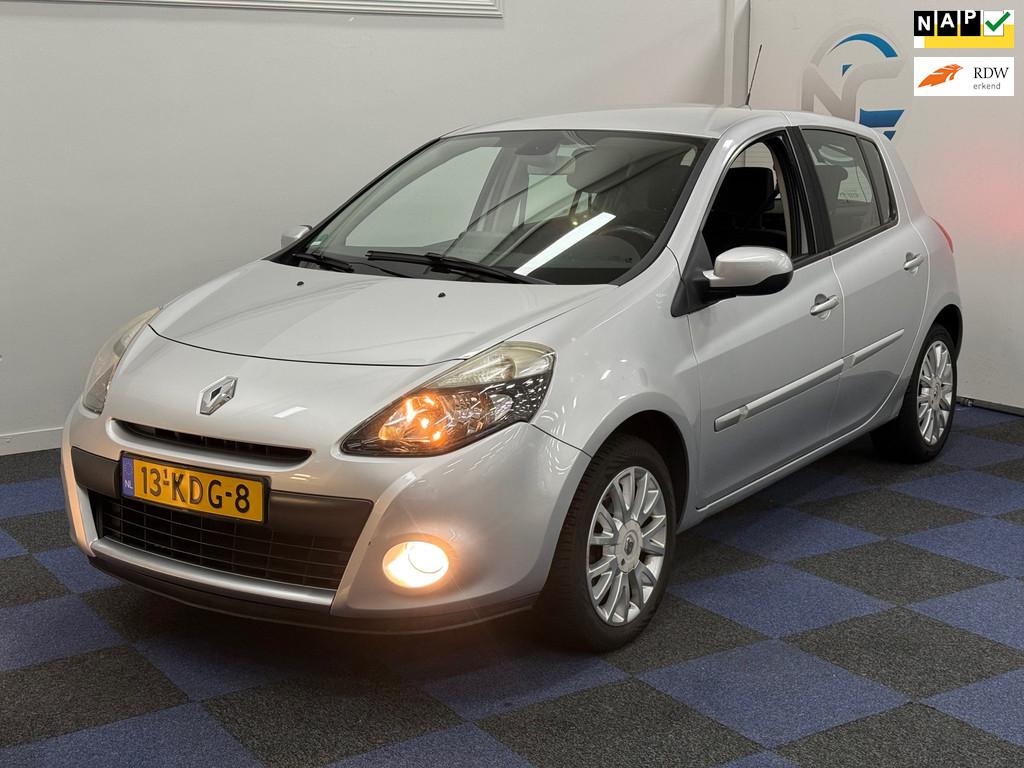 Renault Clio 1.6-16V Dynamique / AUTOMAAT / NAP / DEALER OND, 535 kg, Gebruikt, 4 cilinders, 1165 kg
