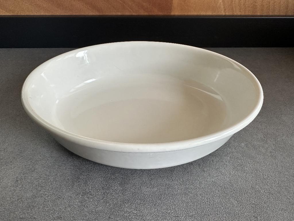 Ovenschaal Ovaal Wit Ikea 26CM, Ophalen of Verzenden, Gebruikt, Overige stijlen, Schaal of Schalen