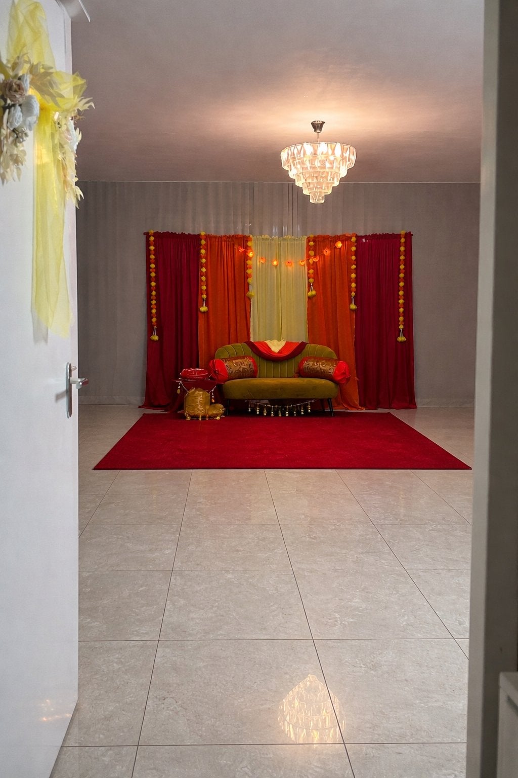 Indiase mehendi/henna stage, backdrop te huur, Ophalen, Zo goed als nieuw, Overige