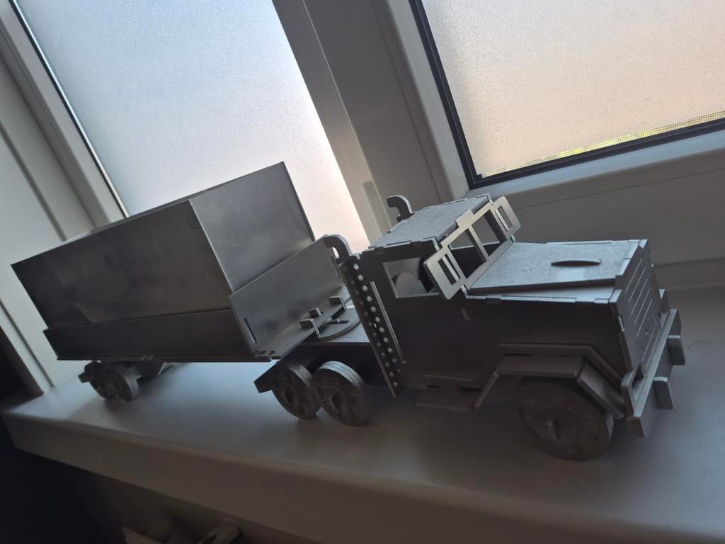Aluminium Mack Truck Model met Trailer, Overige merken, Groter dan 1:32, Ophalen of Verzenden, Zo goed als nieuw