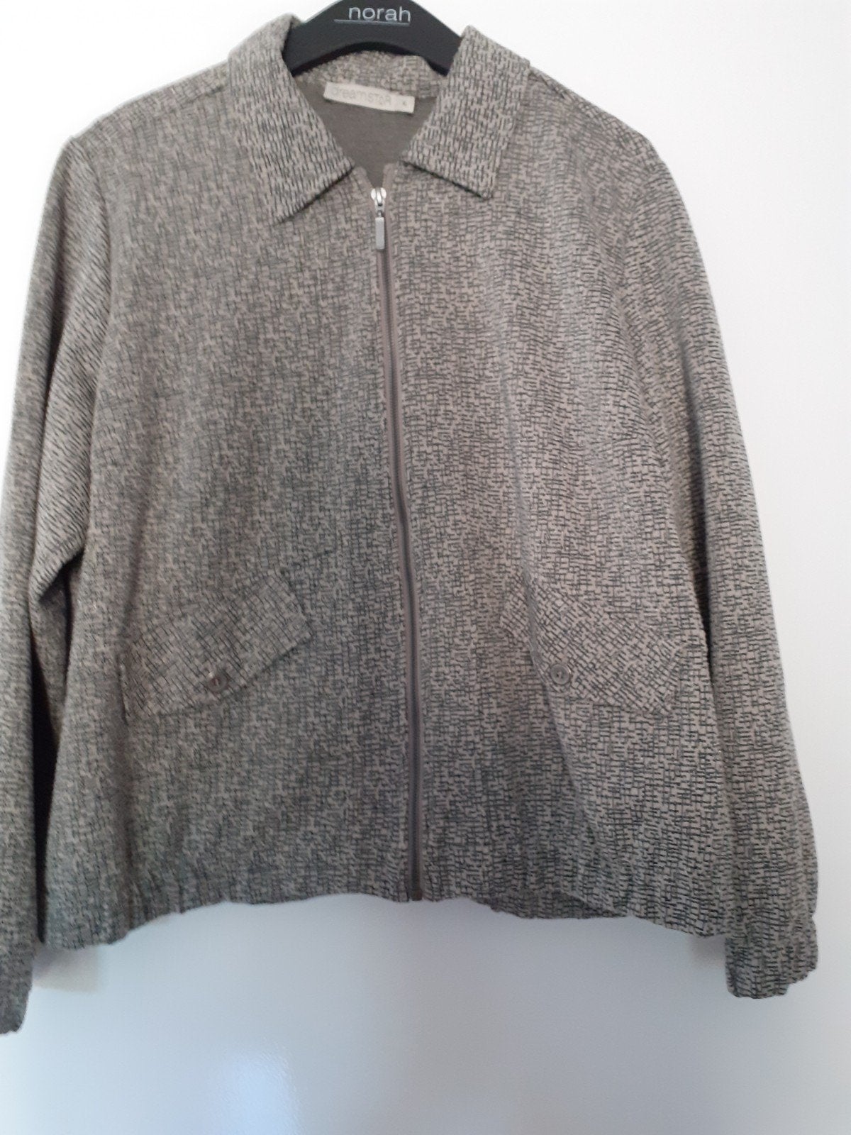 nieuw jasje maat xl van Dreamstar, Ophalen of Verzenden, Nieuw, Maat 46/48 (XL) of groter
