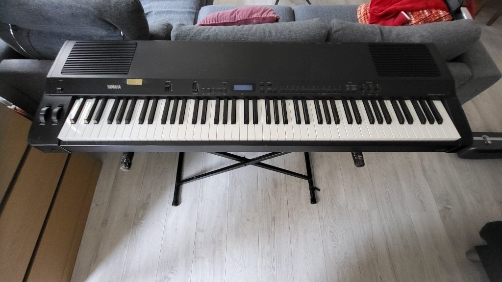 Elektrische piano Yamaha P-150, Ophalen, Zo goed als nieuw, Zwart