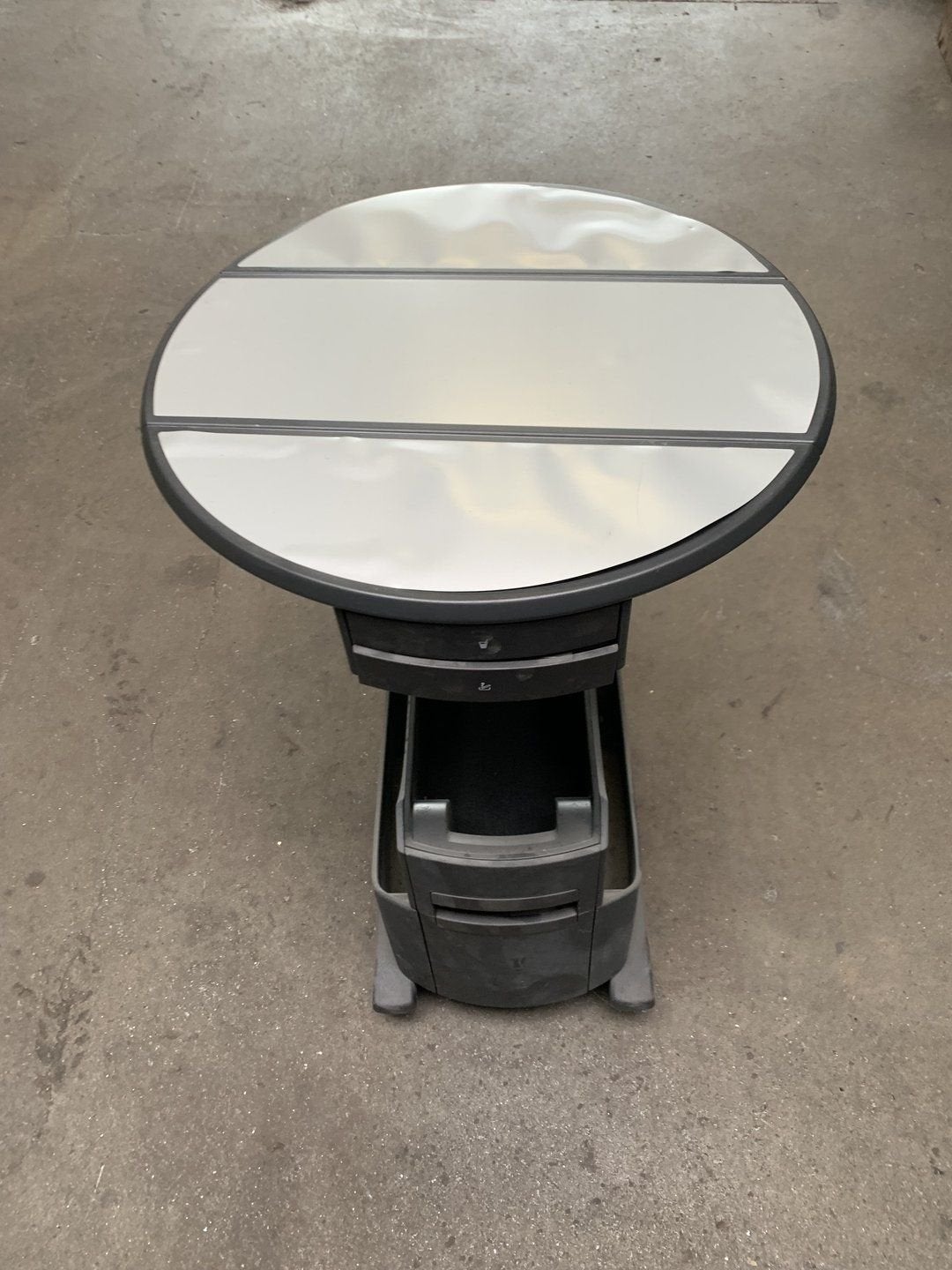 Volkswagen T5 Multivan tafel, Ophalen, Gebruikt, -, Volkswagen