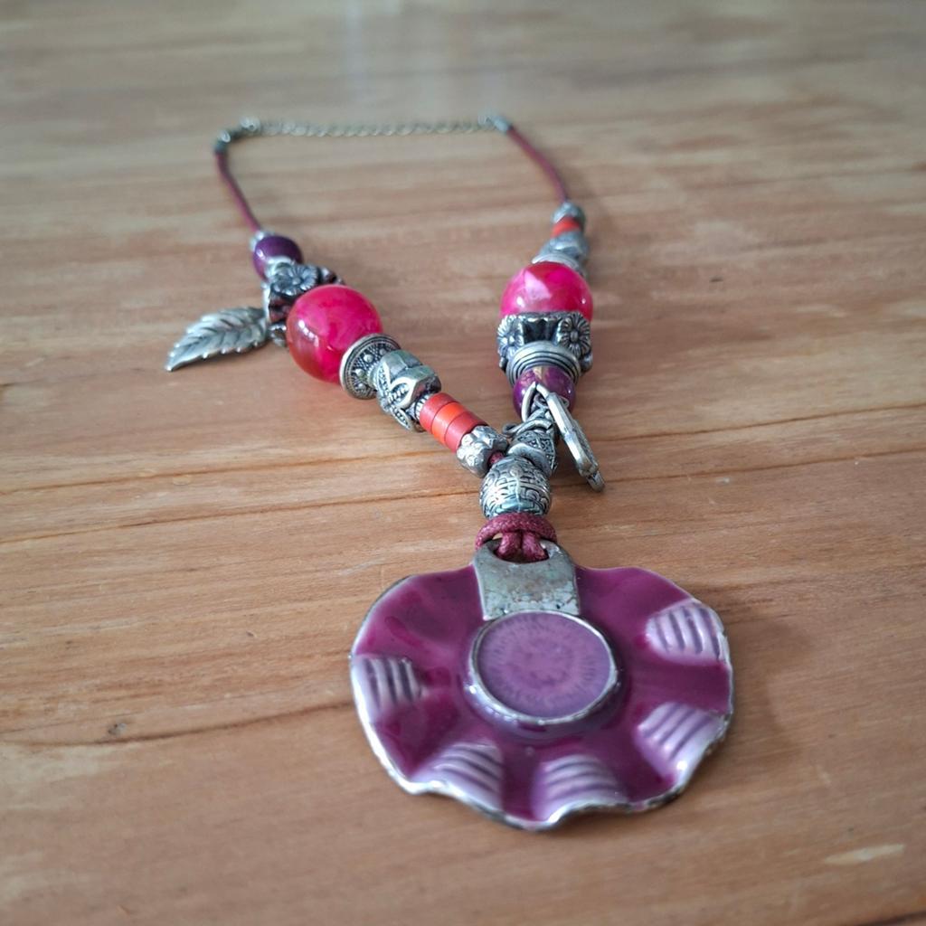 Vintage ketting met hanger en kralen - Emo Gothic Punk, Paars, Nieuw, Ophalen of Verzenden, Overige materialen