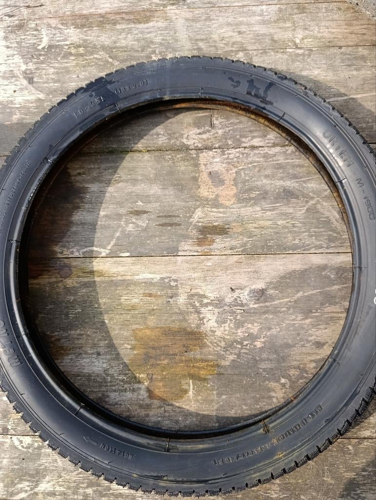 Gratis buitenband eenwieler, Ophalen, Gebruikt