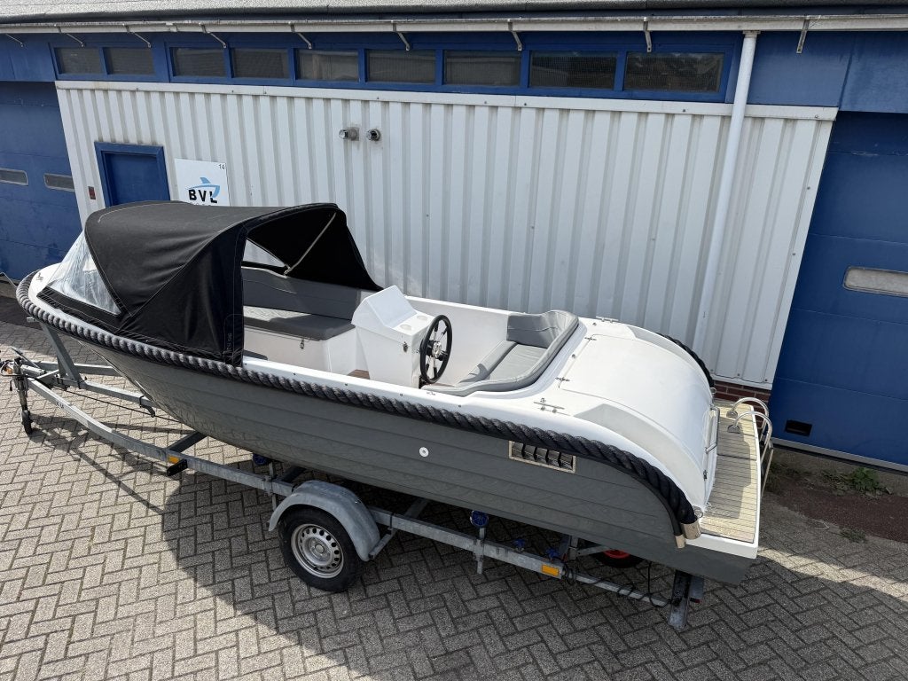 Prachtige Admiral 530 tender sloep met Honda 15 pk, Niet ingevuld, Admiral, Niet ingevuld, 5 m