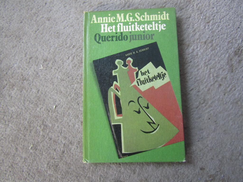 Boek: Het fluitketeltje van Annie M.G Schmidt, Gelezen, Annie M.G. Schmidt, Fictie algemeen, Ophalen of Verzenden